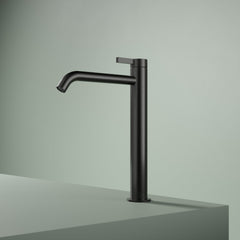 Hotbath Ace AC003H wastafelkraan hoog - Geborsteld Zwart PVD