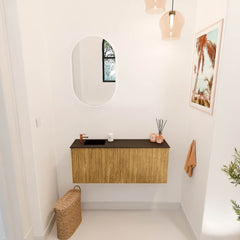 JOYA 100cm toiletmeubel kleur Oak. Wastafel FAYE positie Links 1 kraangat kleur Urban.