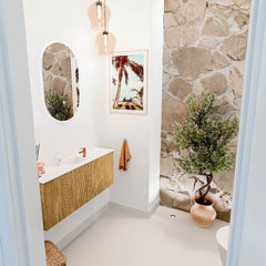 JOYA 100cm toiletmeubel kleur Oak. Wastafel FAYE positie Midden 1 kraangat kleur Talc.