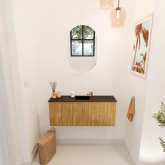 JOYA 100cm toiletmeubel kleur Oak. Wastafel FAYE positie Midden 1 kraangat kleur Urban.