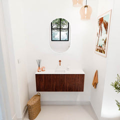 JOYA 100cm toiletmeubel kleur Ruby. Wastafel FAYE positie Midden Zonder kraangat kleur Talc.