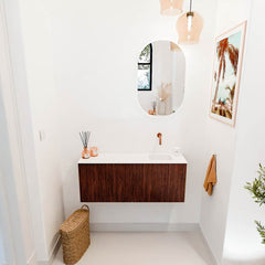 JOYA 100cm toiletmeubel kleur Ruby. Wastafel FAYE positie Rechts Zonder kraangat kleur Talc.