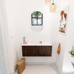 JOYA 100cm toiletmeubel kleur Walnut. Wastafel FAYE positie Midden 1 kraangat kleur Talc.