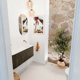 JOYA 101,6cm toiletmeubel ronding links kleur Shadow. Wastafel FAYE positie Rechts Zonder kraangat kleur Talc.