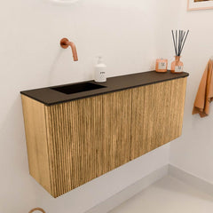 JOYA 101,6cm toiletmeubel ronding rechts kleur Oak. Wastafel FAYE positie Links Zonder kraangat kleur Urban.