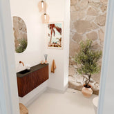 JOYA 101,6cm toiletmeubel ronding rechts kleur Ruby. Wastafel FAYE positie Links Zonder kraangat kleur Urban.