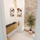 JOYA 111,6cm toiletmeubel ronding links kleur Oak. Wastafel FAYE positie Rechts 1 kraangat kleur Urban.