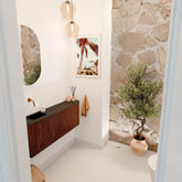 JOYA 111,6cm toiletmeubel ronding rechts kleur Ruby. Wastafel FAYE positie Links Zonder kraangat kleur Urban.