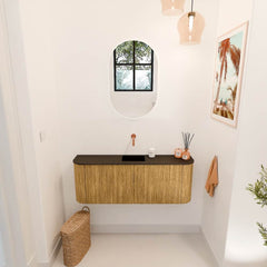 JOYA 113,2cm toiletmeubel ronding links + rechts kleur Oak. Wastafel FAYE positie Midden Zonder kraangat kleur Urban.