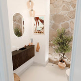 JOYA 113,2cm toiletmeubel ronding links + rechts kleur Walnut. Wastafel FAYE positie Midden 1 kraangat kleur Urban.