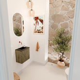 JOYA 40cm toiletmeubel kleur Dusk. Wastafel FAYE positie Midden Zonder kraangat kleur Urban.