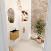 JOYA 40cm toiletmeubel kleur Oak. Wastafel FAYE positie Links 1 kraangat kleur Urban.