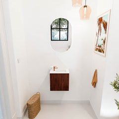 JOYA 40cm toiletmeubel kleur Ruby. Wastafel FAYE positie Rechts 1 kraangat kleur Talc.