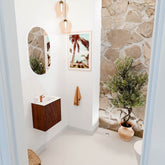 JOYA 40cm toiletmeubel kleur Ruby. Wastafel FAYE positie Rechts 1 kraangat kleur Talc.