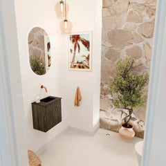 JOYA 40cm toiletmeubel kleur Shadow. Wastafel FAYE positie Rechts Zonder kraangat kleur Urban.