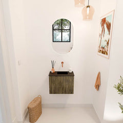 JOYA 50cm toiletmeubel kleur Dusk. Wastafel FAYE positie Rechts Zonder kraangat kleur Urban.