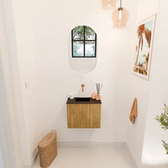 JOYA 50cm toiletmeubel kleur Oak. Wastafel FAYE positie Links Zonder kraangat kleur Urban.