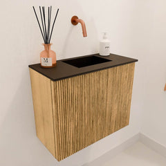 JOYA 50cm toiletmeubel kleur Oak. Wastafel FAYE positie Rechts Zonder kraangat kleur Urban.