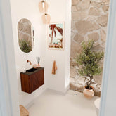 JOYA 50cm toiletmeubel kleur Ruby. Wastafel FAYE positie Links Zonder kraangat kleur Urban.