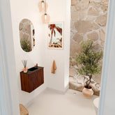 JOYA 50cm toiletmeubel kleur Ruby. Wastafel FAYE positie Rechts 1 kraangat kleur Urban.