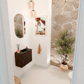 JOYA 50cm toiletmeubel kleur Walnut. Wastafel FAYE positie Rechts 1 kraangat kleur Urban