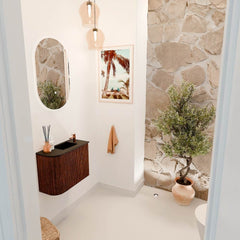 JOYA 51,6cm toiletmeubel ronding links kleur Ruby. Wastafel FAYE positie Rechts 1 kraangat kleur Urban.