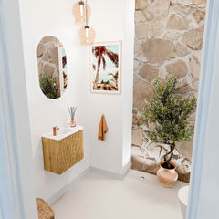 JOYA 51,6cm toiletmeubel ronding rechts kleur Oak. Wastafel FAYE positie Links 1 kraangat kleur Talc.