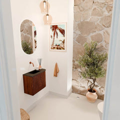 JOYA 51,6cm toiletmeubel ronding rechts kleur Ruby. Wastafel FAYE positie Links Zonder kraangat kleur Urban.