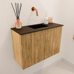 JOYA 60cm toiletmeubel kleur Oak. Wastafel FAYE positie Midden Zonder kraangat kleur Urban.