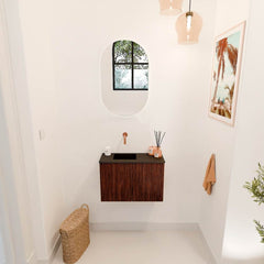 JOYA 60cm toiletmeubel kleur Ruby. Wastafel FAYE positie Links Zonder kraangat kleur Urban.