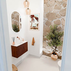 JOYA 60cm toiletmeubel kleur Ruby. Wastafel FAYE positie Midden Zonder kraangat kleur Talc.