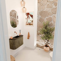 JOYA 63,2cm toiletmeubel ronding links + rechts kleur Dusk. Wastafel FAYE positie Midden Zonder kraangat kleur Urban.