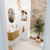 JOYA 63,2cm toiletmeubel ronding links + rechts kleur Oak. Wastafel FAYE positie Midden Zonder kraangat kleur Talc.