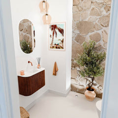 JOYA 63,2cm toiletmeubel ronding links + rechts kleur Ruby. Wastafel FAYE positie Midden Zonder kraangat kleur Talc.