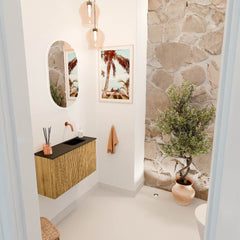 JOYA 70cm toiletmeubel kleur Oak. Wastafel FAYE positie Rechts Zonder kraangat kleur Urban.