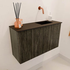 JOYA 70cm toiletmeubel kleur Shadow. Wastafel FAYE positie Rechts Zonder kraangat kleur Urban.