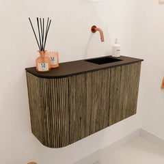 JOYA 71,6cm toiletmeubel ronding links kleur Dusk. Wastafel FAYE positie Rechts Zonder kraangat kleur Urban.