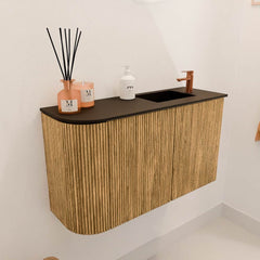JOYA 71,6cm toiletmeubel ronding links kleur Oak. Wastafel FAYE positie Rechts 1 kraangat kleur Urban.