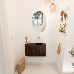 JOYA 71,6cm toiletmeubel ronding links kleur Walnut. Wastafel FAYE positie Rechts Zonder kraangat kleur Urban.