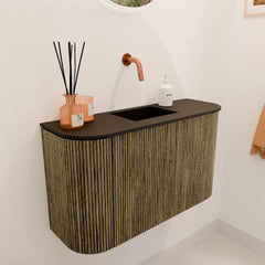 JOYA 73,2cm toiletmeubel ronding links + rechts kleur Dusk. Wastafel FAYE positie Midden Zonder kraangat kleur Urban.