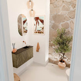 JOYA 80cm toiletmeubel kleur Dusk. Wastafel FAYE positie Rechts Zonder kraangat kleur Urban.