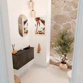 JOYA 80cm toiletmeubel kleur Shadow. Wastafel FAYE positie Rechts 1 kraangat kleur Urban.