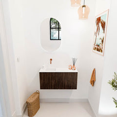 JOYA 80cm toiletmeubel kleur Walnut. Wastafel FAYE positie Links Zonder kraangat kleur Talc.