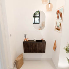 JOYA 80cm toiletmeubel kleur Walnut. Wastafel FAYE positie Rechts 1 kraangat kleur Urban.