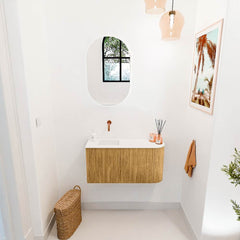 JOYA 81,6cm toiletmeubel ronding rechts kleur Oak. Wastafel FAYE positie Links Zonder kraangat kleur Talc.