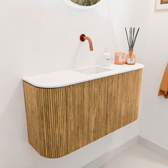 JOYA 83,2cm toiletmeubel ronding links + rechts kleur Oak. Wastafel FAYE positie Midden Zonder kraangat kleur Talc.