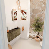 JOYA 90cm toiletmeubel kleur Dusk. Wastafel FAYE positie Rechts 1 kraangat kleur Urban.