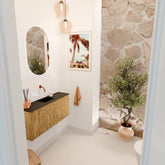 JOYA 90cm toiletmeubel kleur Oak. Wastafel FAYE positie Midden Zonder kraangat kleur Urban.