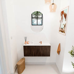 JOYA 90cm toiletmeubel kleur Walnut. Wastafel FAYE positie Midden 1 kraangat kleur Talc.