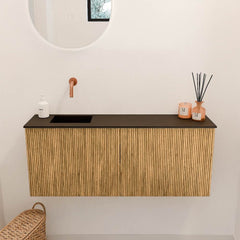 JOYA 100cm toiletmeubel kleur Oak. Wastafel FAYE positie Links Zonder kraangat kleur Urban.